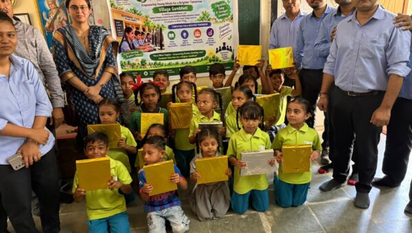 ભરૂચ: સંભેટી ગામ ખાતે GPCB અને પિડિલાઇટ દ્વારા ત્રિવિધ કાર્યક્રમ યોજાયો,પ્લાસ્ટિક મુક્તિ અંગે જાગૃતિના પ્રયાસ