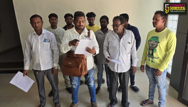 ભરૂચ જિલ્લા પંચાયત હસ્તકના વમલેશ્વર-લખીગામ હોડી ઘાટની હરાજીની શરતો સામે ગ્રામજનોમાં રોષ, તંત્રને પાઠવ્યું આવેદનપત્ર