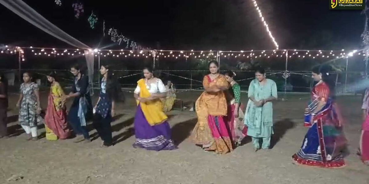 ભરૂચ: વાલિયાના રૂપ નગર સ્થિત પીએમ શ્રી સ્કૂલ જવાહર નવોદય વિદ્યાલય ખાતે નવરાત્રિ મહોત્સવની ઉજવણી