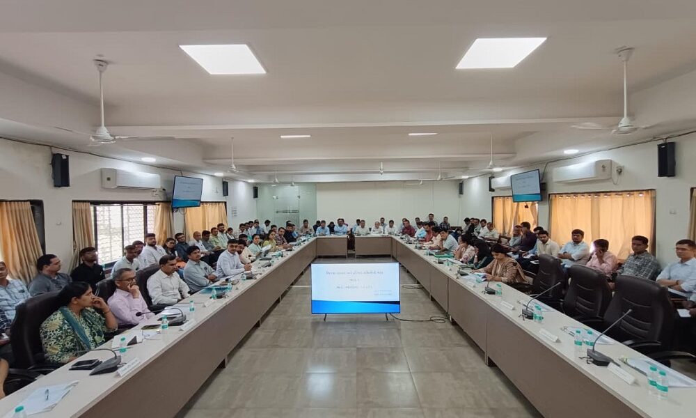 ભરૂચ: મતદાર યાદીની ખાસ સંક્ષિપ્ત સુધારણા ઝુંબેશ જાહેર, 4 જાન્યુઆરીએ આખરી મતદાર યાદી કરાશે પ્રસિદ્ધ