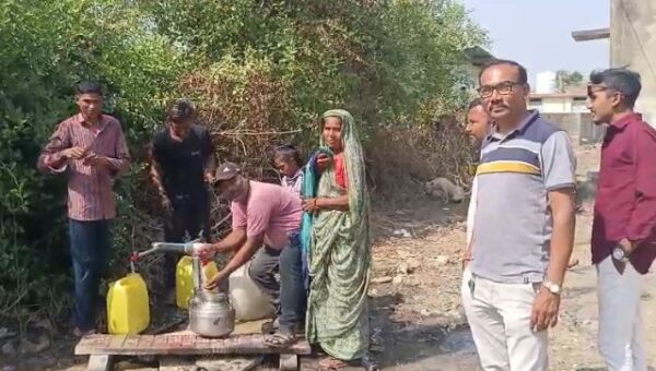 ભરૂચ : જંબુસરના મહાપુરા ગામે મીઠા પાણીનો પુરવઠો શરૂ થતાં ગ્રામજનોમાં ખુશી, ધારાસભ્ય-પાણી પુરવઠા વિભાગનો આભાર માન્યો…